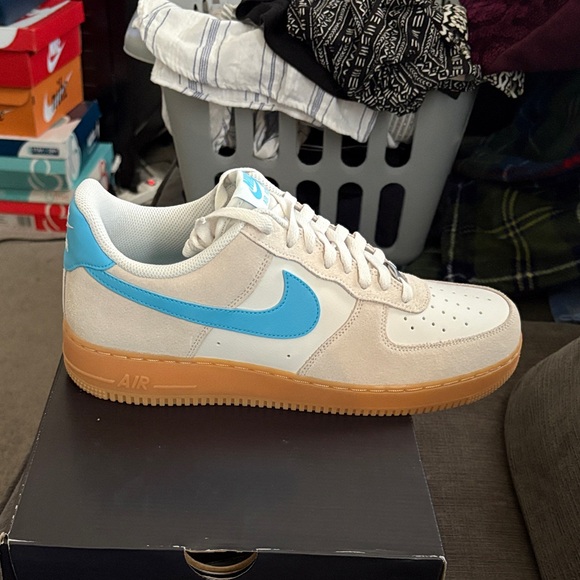 Nike Air Force 1 Low White and Blue Sneakers - Picture 1 of 6